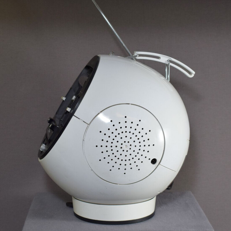 Vintage radio met 2 Weltron 'Space Ball' luidsprekers 2004