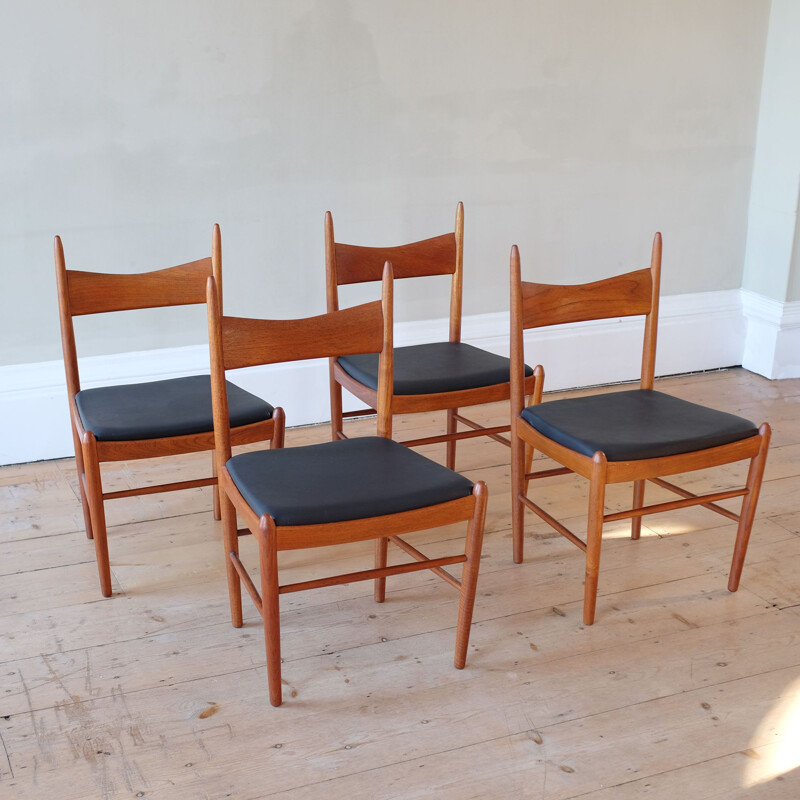 Juego de 4 sillas de comedor vintage de teca de Illum Wikkelsø para Brøderna Tromborg møbelfabrik, Dinamarca 1960