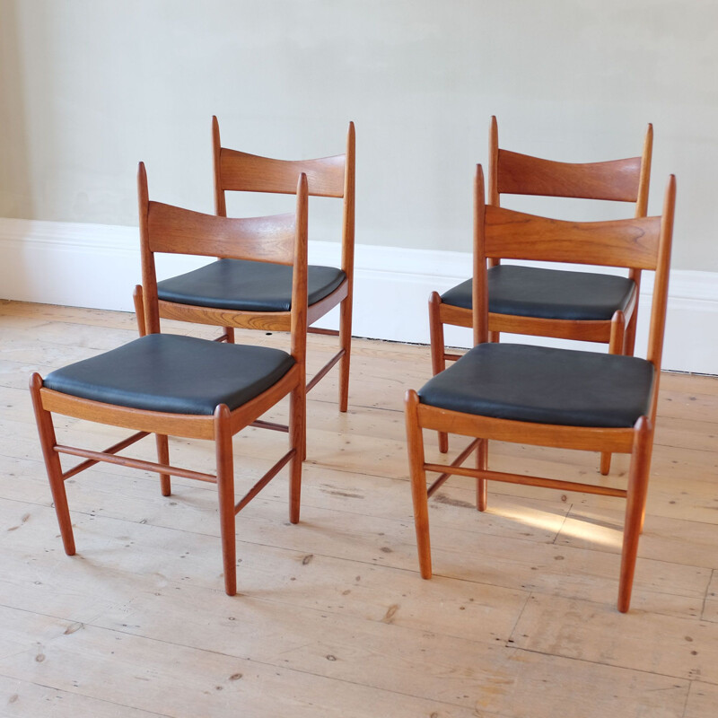 Ensemble de 4 chaises vintage de salle à manger en teck par Illum Wikkelsø pour Brøderna Tromborg møbelfabrik, Danemark 1960