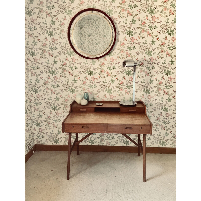 Round vintage mirror in red lacquered wood with brass trim, 1950