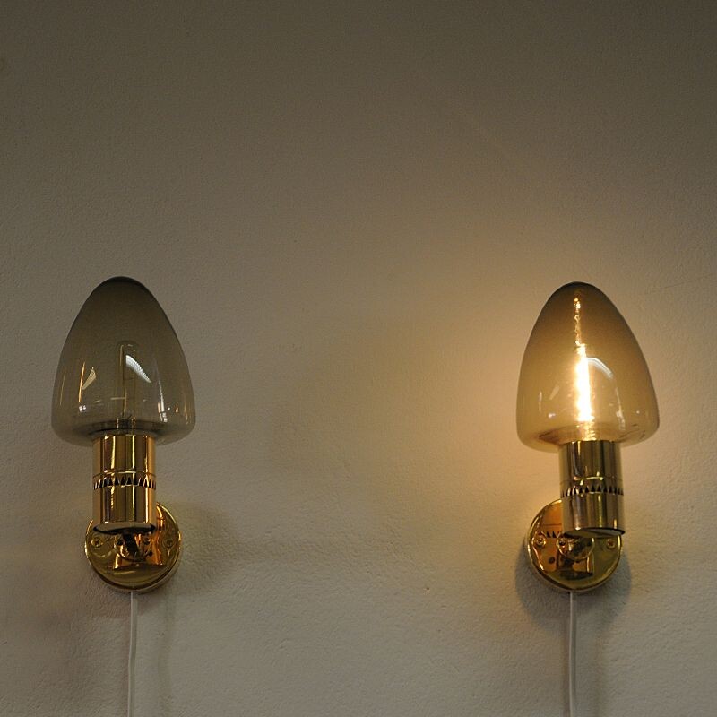 Wall lamps V-220 by Hans-Agne Jakobsson Sweden Glass and Brass 1950s