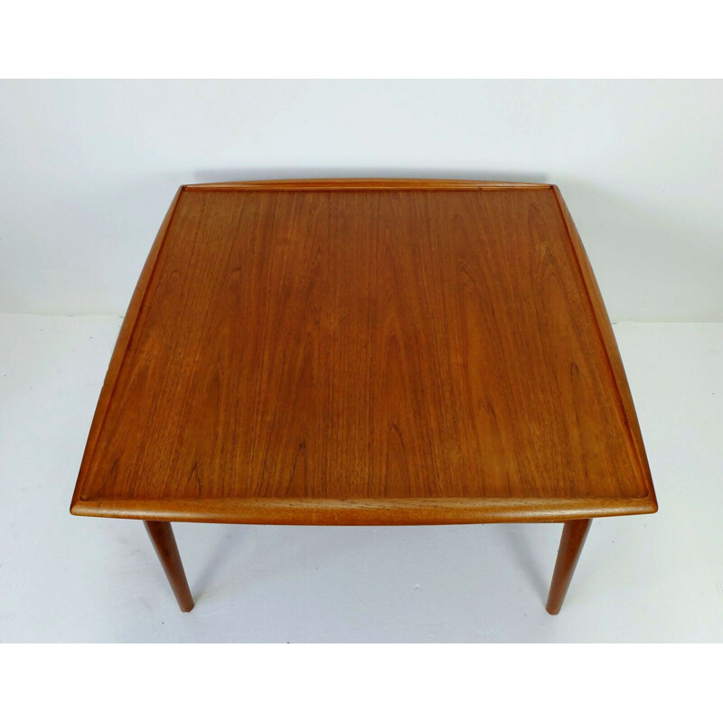Large Coffee Table Grete Jalk, Denmark 1960s
