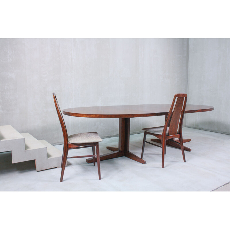 Dining Table vintage Oval Danish Rosewood By John Mortensen for Heltborg, 1960s
