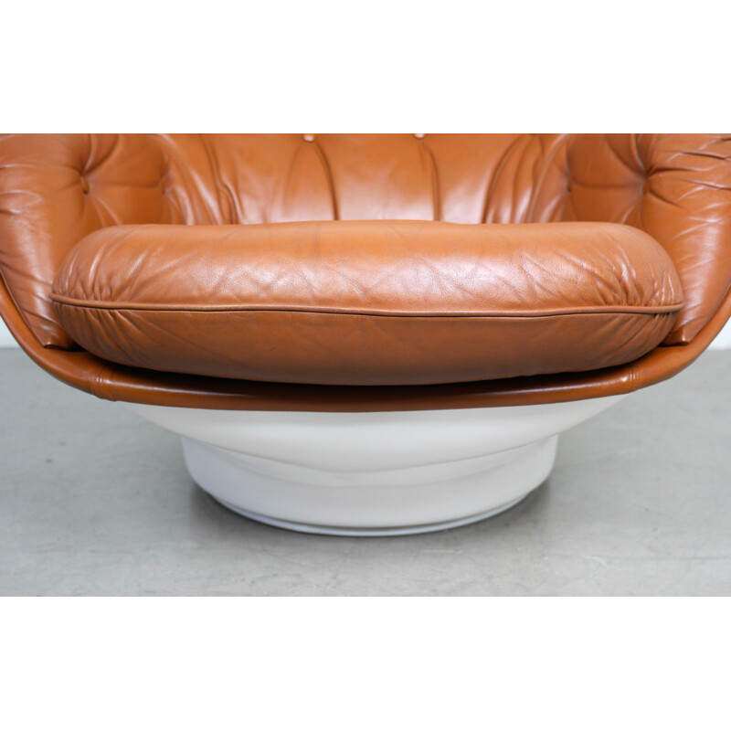 Lounge Chair Leather Swivel  by Michel Cadestin for Airborne International, France, 1970s