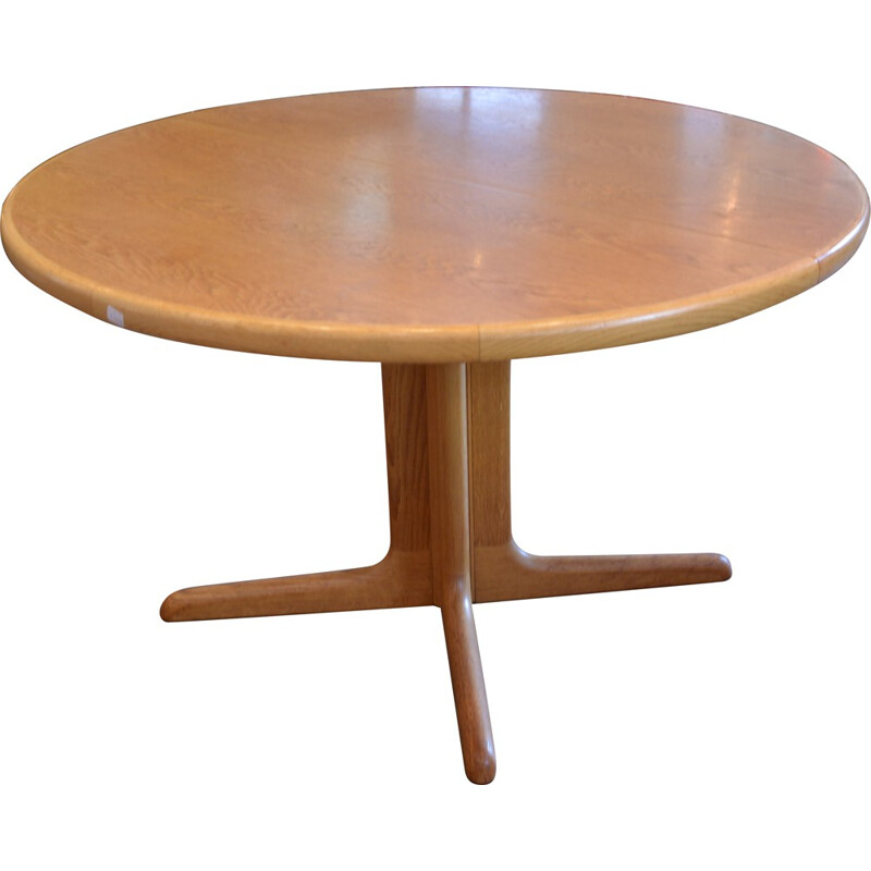 Scandinavian extendable dining table in wood - 1960s