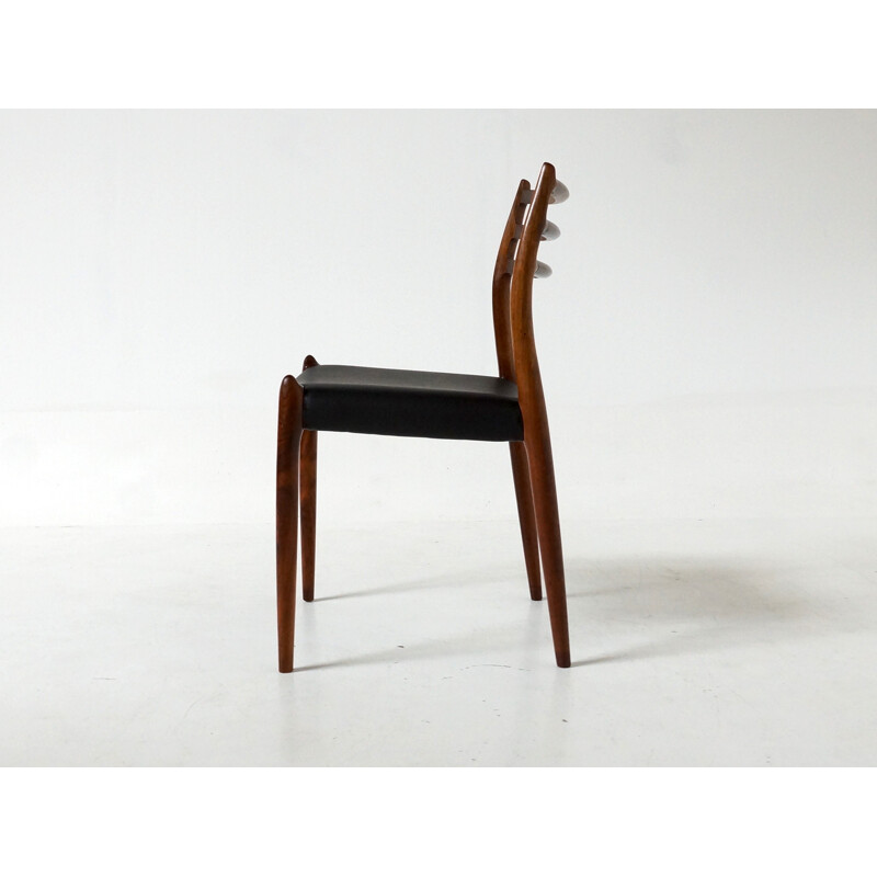 Suite de 4 chaises "78" J. L. Moller, Niels Otto MOLLER - 1970