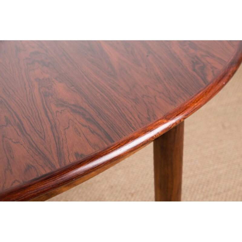 Dining table Vintage oval and extensible in Rosewood by Gudme Mobelfabrik Danish 1960