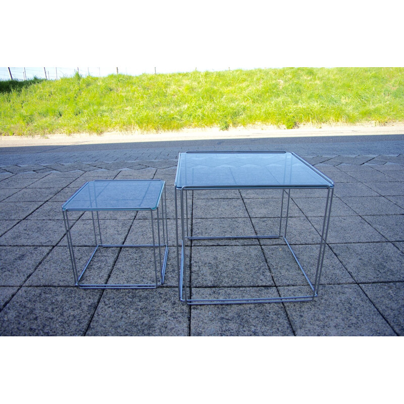 Pair of vintage coffee table in curved steel wire and chrome plated glass table top by Max Sauze
