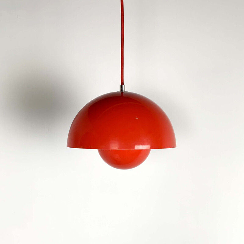 Red Flower Pot Pendant Lamp by Verner Panton for and Tradition