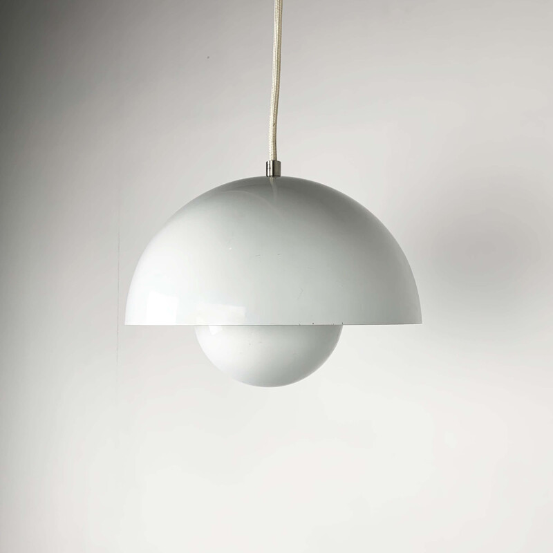 White Flower Pot Pendant Lamp by Verner Panton for and Tradition