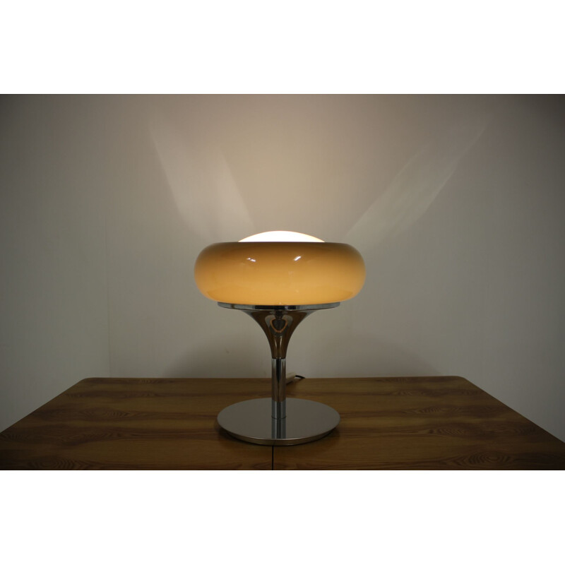 Lampe de table vintage  Meblo, Design Harvey Guzzini, 1970