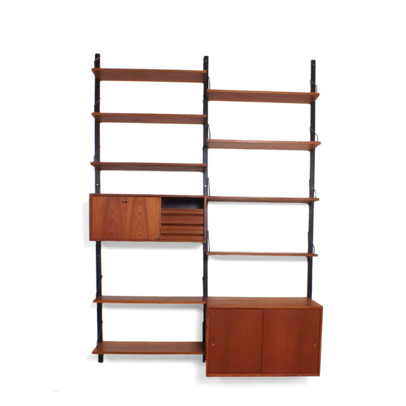 Vintage Heigh Royal shelving system Teak by Cadovius 1948