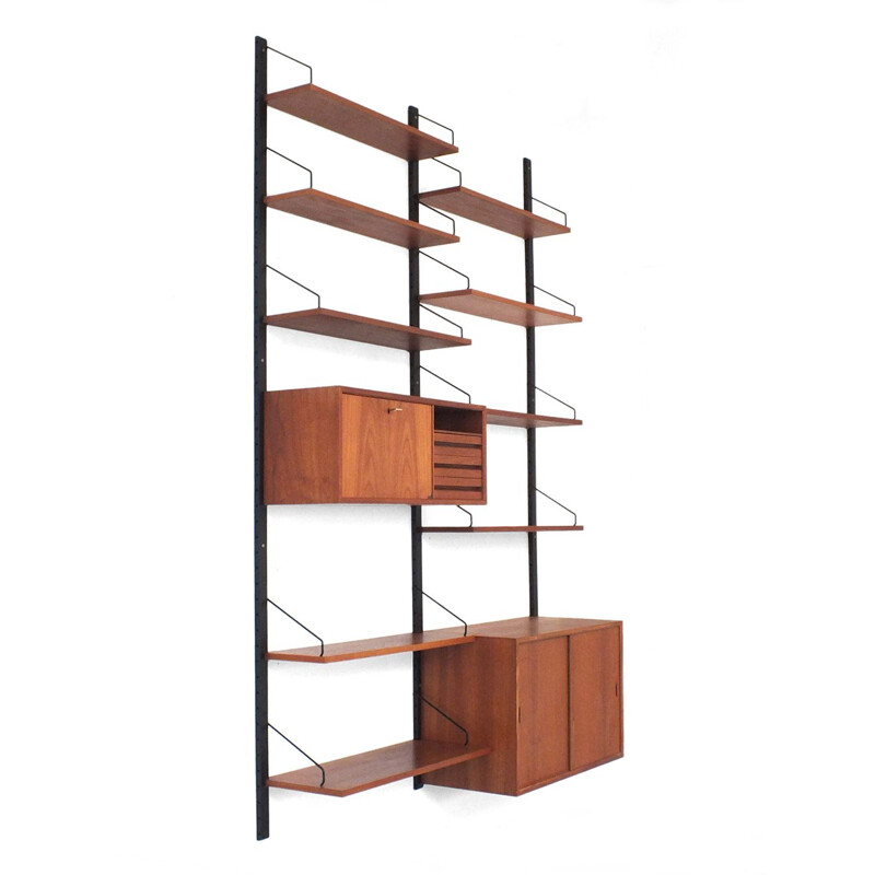 Vintage Heigh Royal shelving system Teak by Cadovius 1948