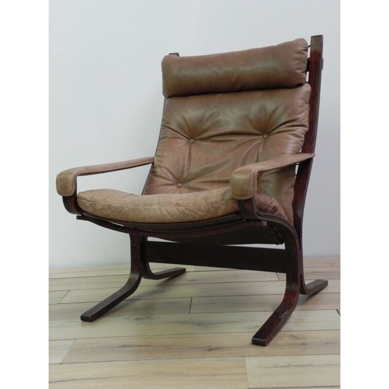 Fauteuil lounge "Siesta" bois naturel et cuir brun, Ingmar RELLING - 1960 