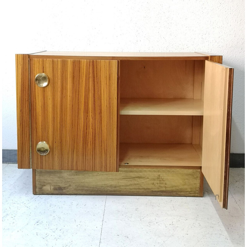 Buffet vintage Zebrano avec des accents de cuivre par Julia Gaubek, 1974