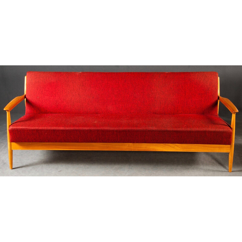 Canapé scandinave en teck clair et tissu rouge - 1950
