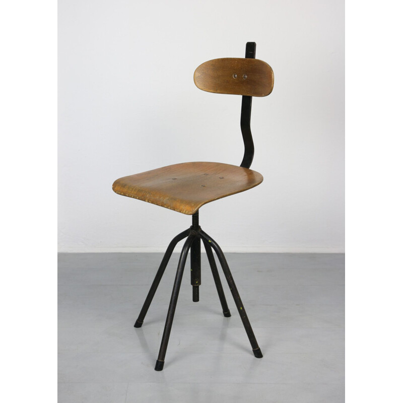 Paar vintage zwarte industriële draaistoelen, 1960