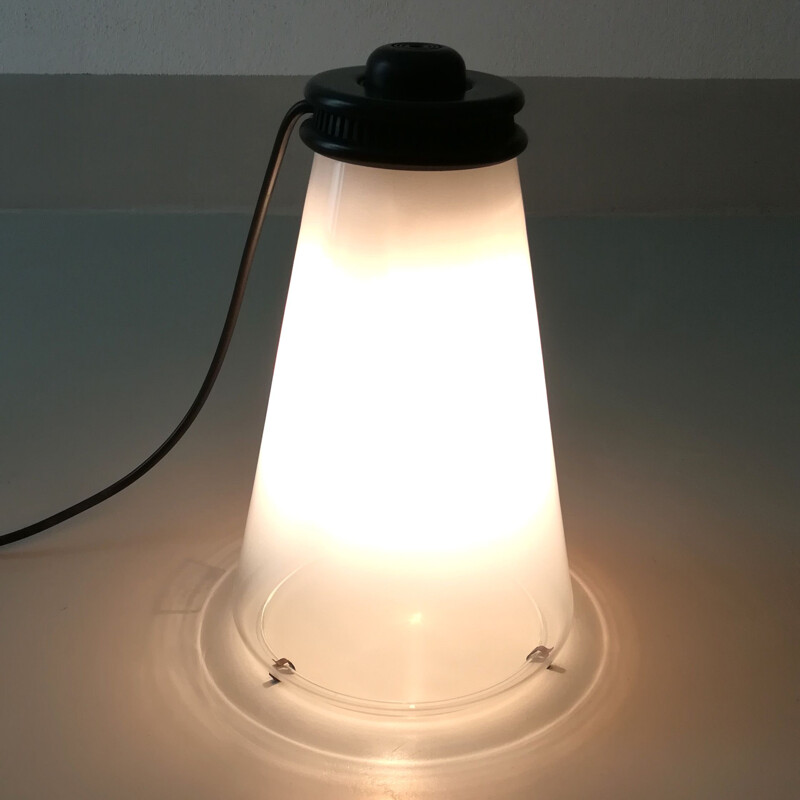 Lámpara de mesa Conetto vintage Ezio Didone para Arteluce años 70