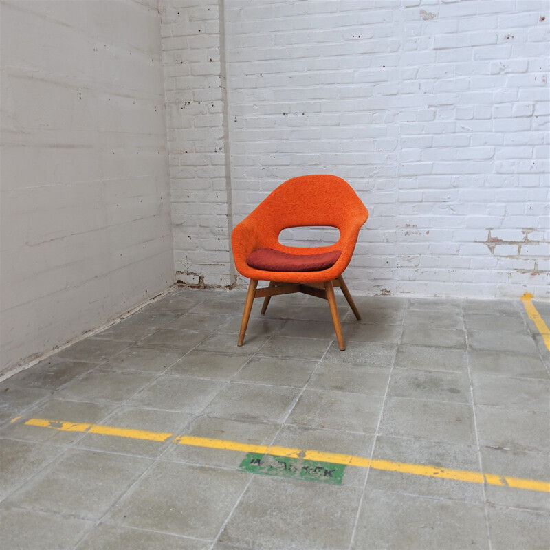 Bucket lounge chair vintage Miroslav Navratil 1960