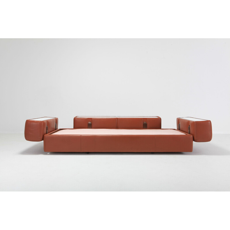 711 vintage sofa in cognac leather by Tito Agnoli for Cinova