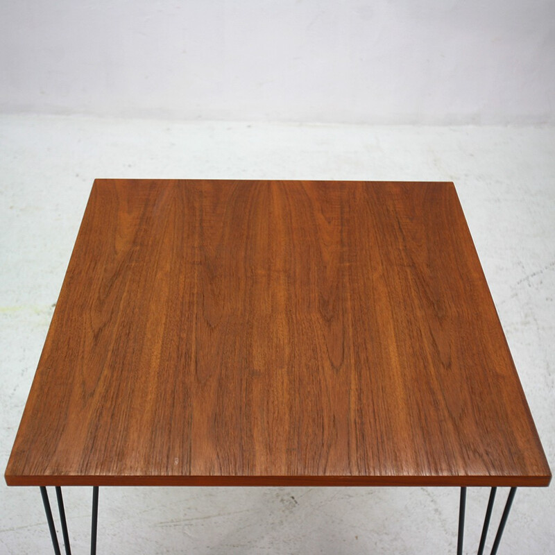 Square hairpin legs dining table in teak - 1960s