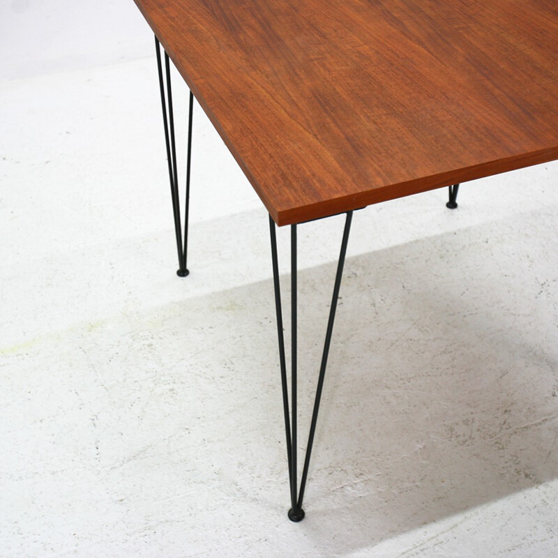 Square hairpin legs dining table in teak - 1960s