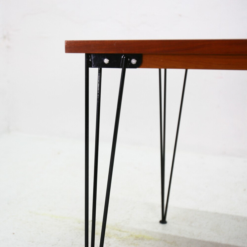 Square hairpin legs dining table in teak - 1960s