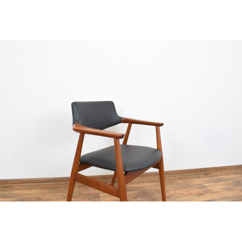 Mid-Century Danish Chair by Svend Åge Eriksen for Glostrup, 1950s