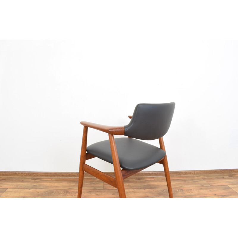 Mid-Century Danish Chair by Svend Åge Eriksen for Glostrup, 1950s