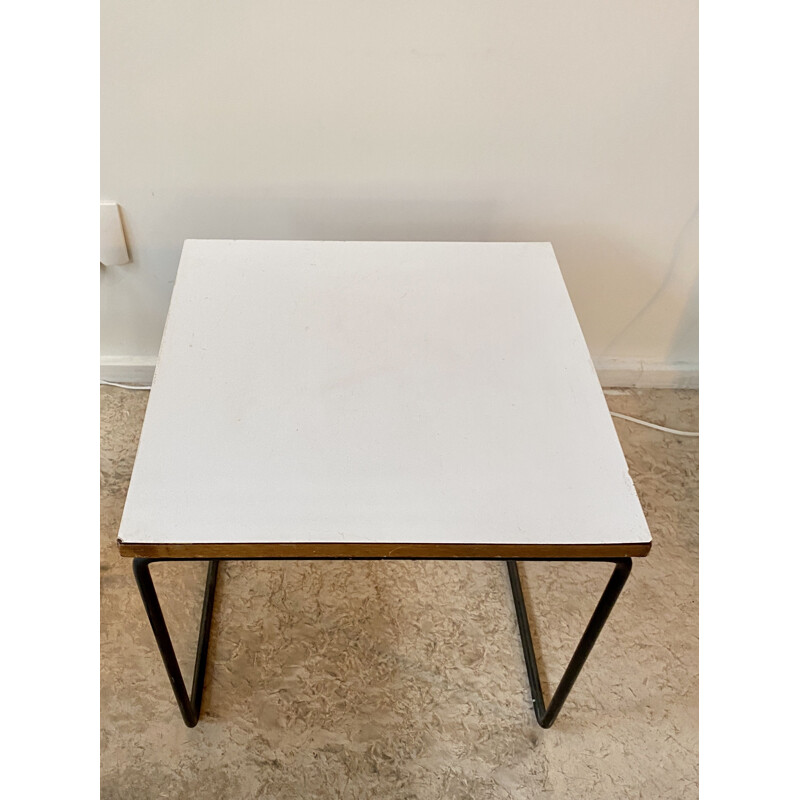 Paire de tables vintage volantes P. Guariche 1950