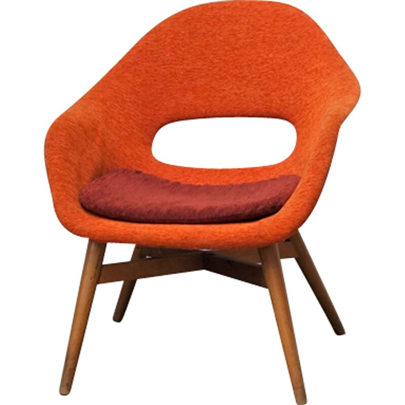 Bucket lounge chair vintage Miroslav Navratil 1960