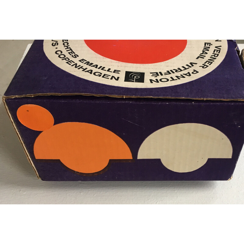 Never Used 1970s Verner Panton Enamel Flowerpot Pendant Light in Original Box