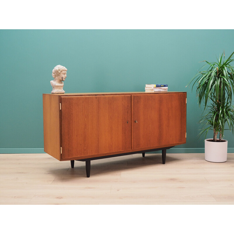 Vintage Hundevad Teak Scandinavian sideboard 1970s