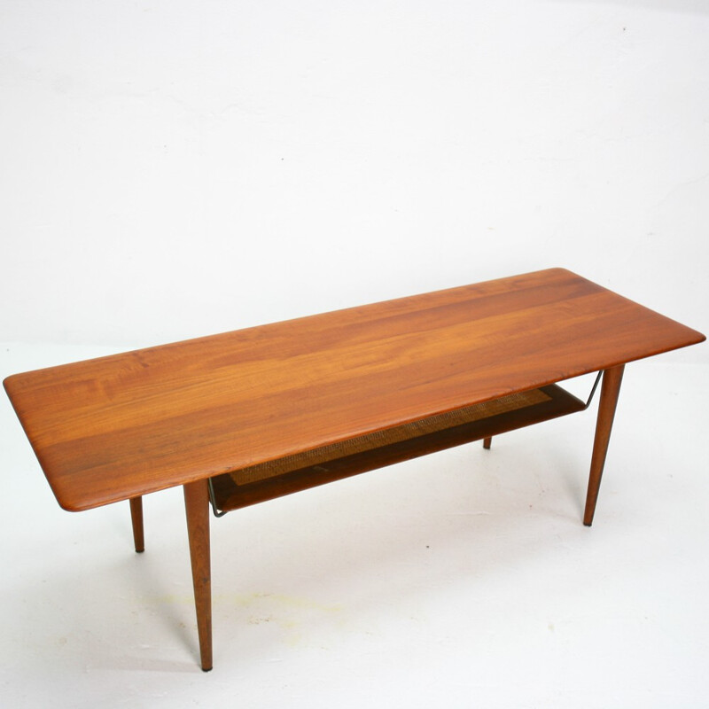 France & Son Minerva teak coffee table, P. HVIDT and O. NIELSEN - 1950s