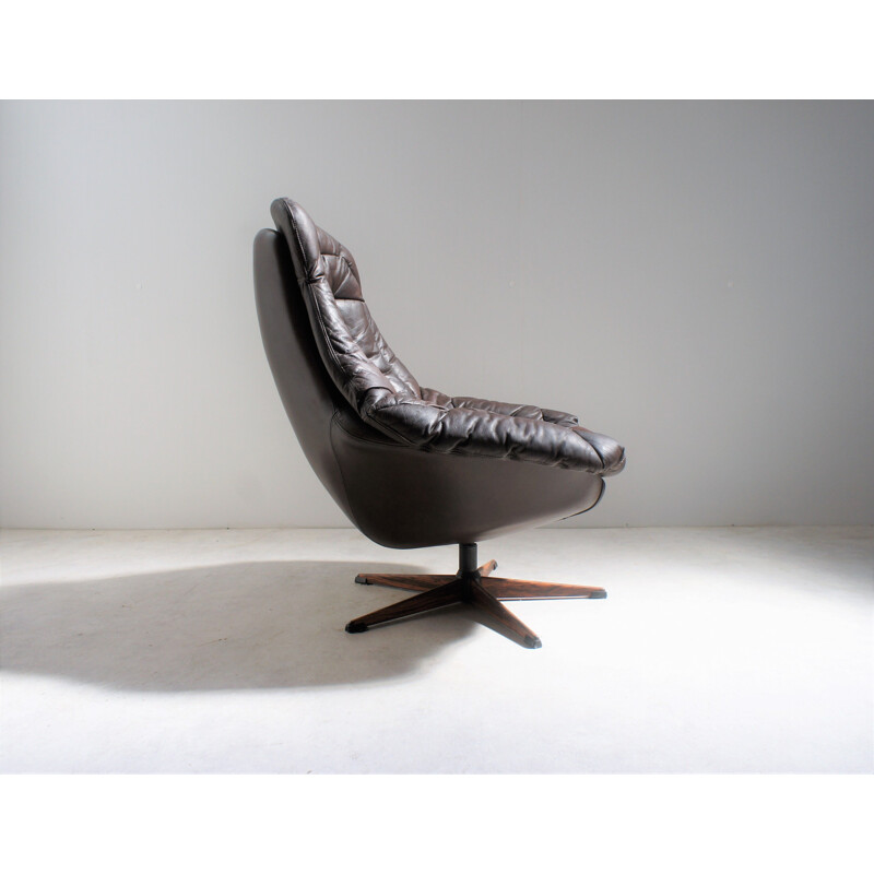 Fauteuil coque vintage en cuir marron