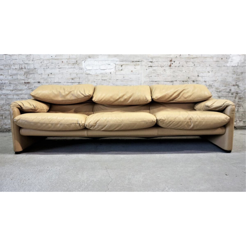 Vintage Maralunga bisque leather sofa