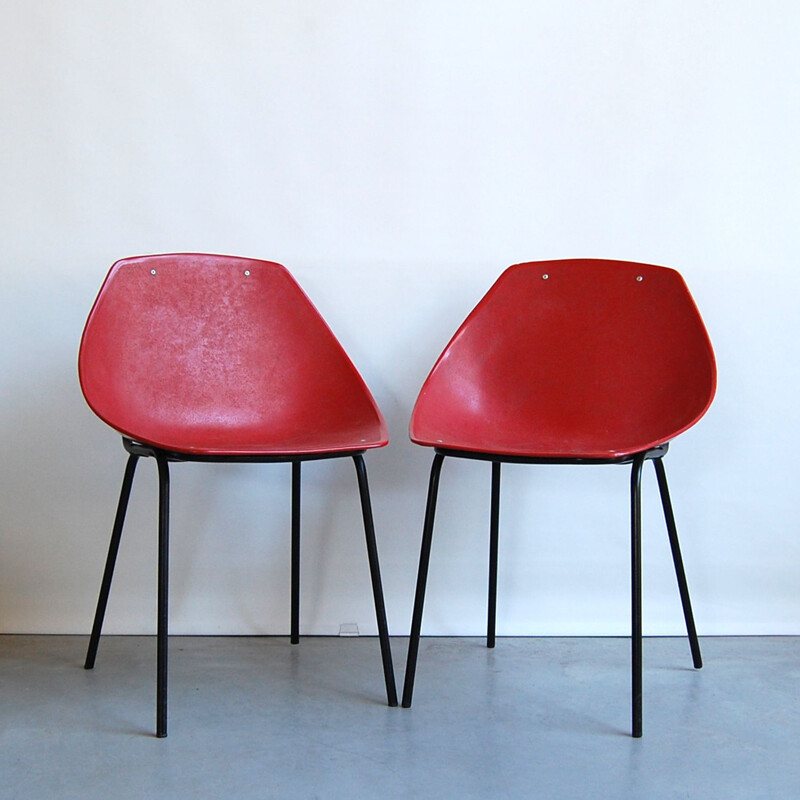 Pair of shell vintage chairs by Pierre Guariche for Meurop