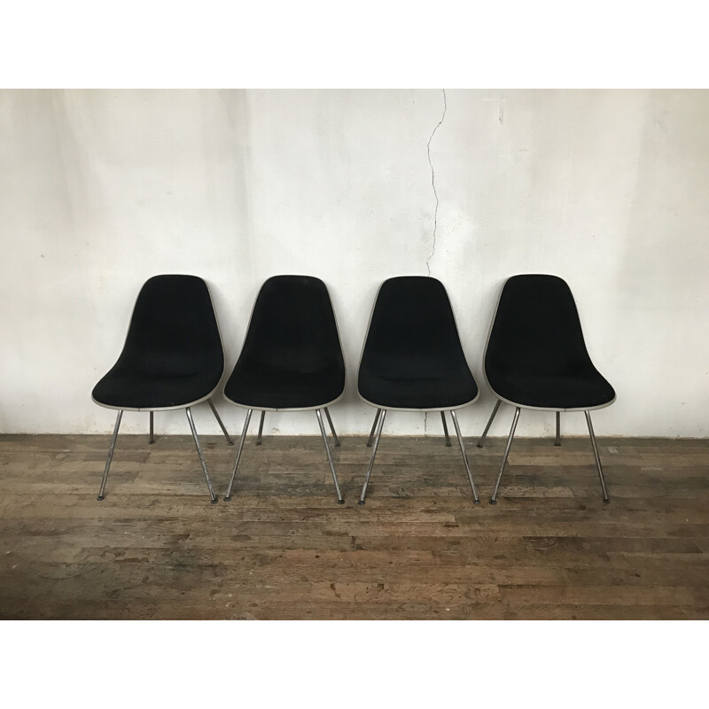 Set of 4 vintage chairs dsx by Charles Eames by Herman Miller 1970