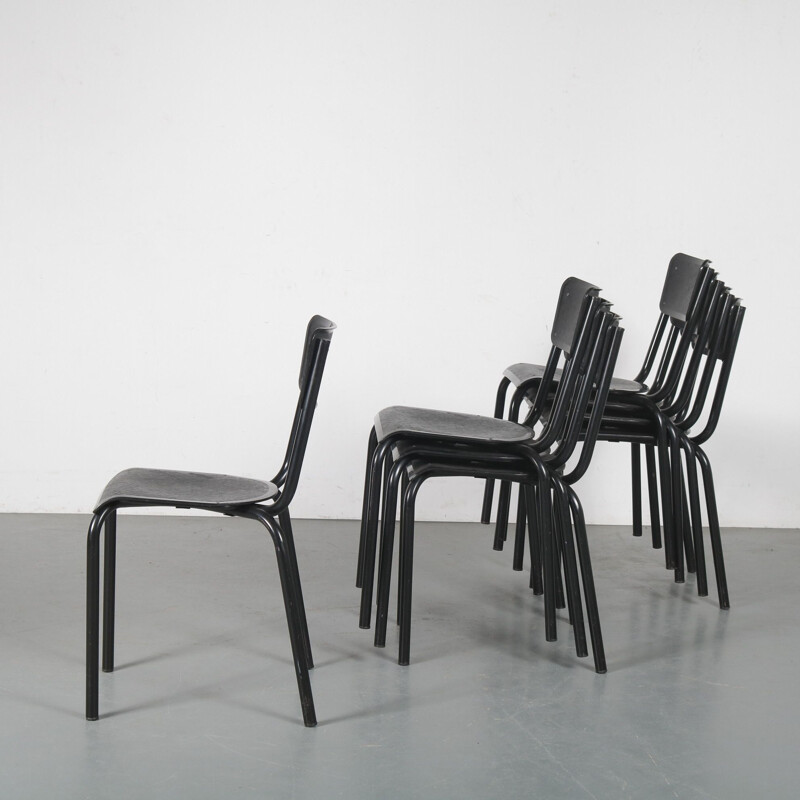 Set of 8 stacking chairs by Pierre Guariche for Meurop, Belgium 1960s 