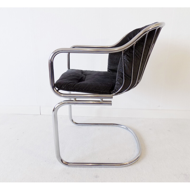 Lot de 4 chaises de salle à manger vintage Gastone Rinaldi chromées et câblées 1970