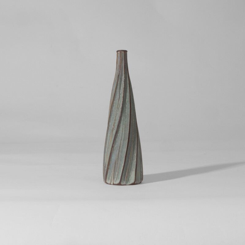 Vase torsadé vintage, Studio pottery Angleterre, 1960s