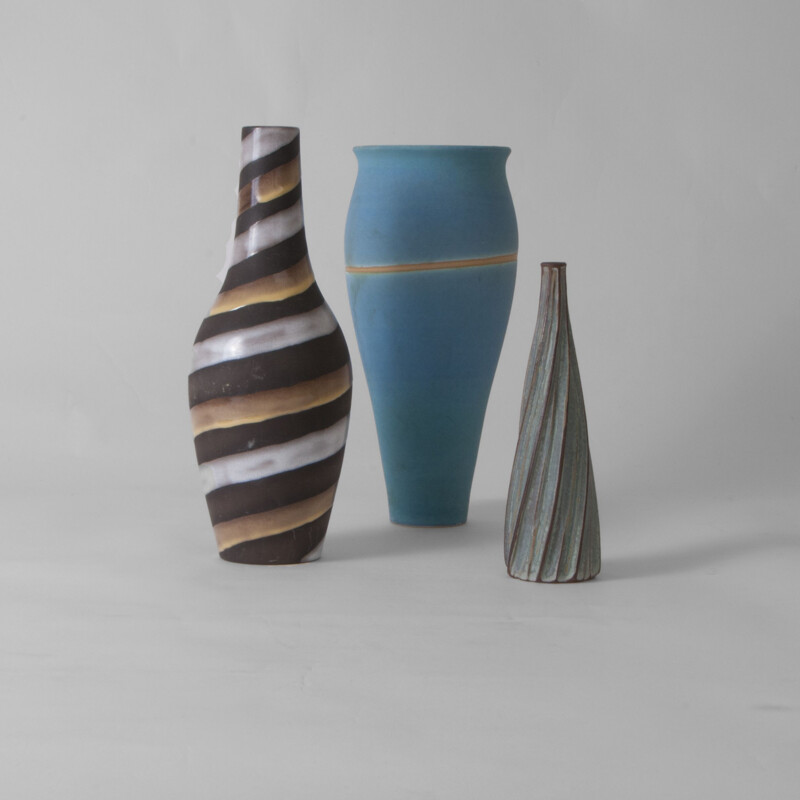 Vase torsadé vintage, Studio pottery Angleterre, 1960s