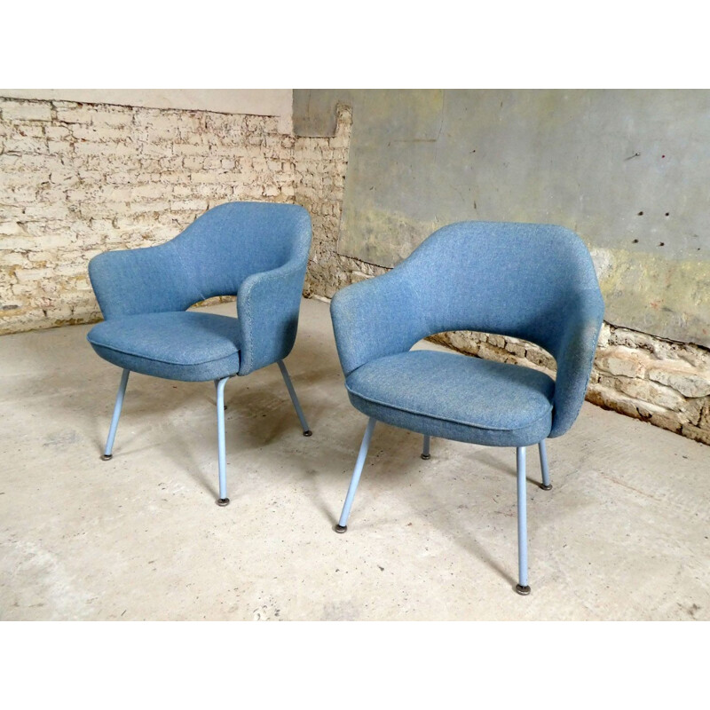 Pair of Eero Saarinen Vintage Conference armchairs for Knoll 1960