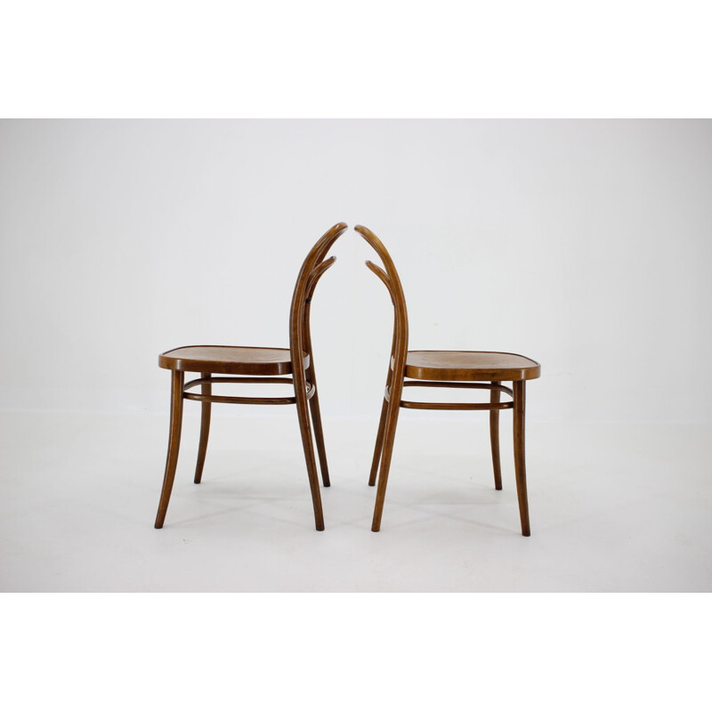 Set of 4 vintage dining chairs Ton, by Antonin Suman, 1960