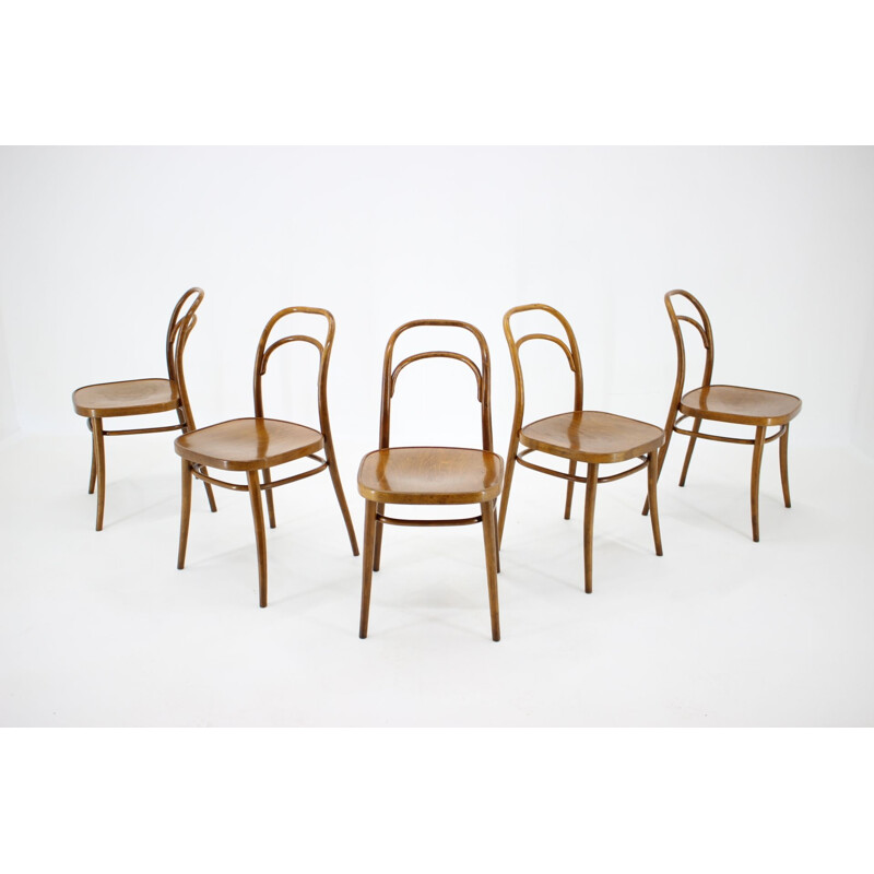 Set of 4 vintage dining chairs Ton, by Antonin Suman, 1960