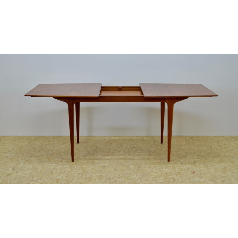 Table et 4 chaises de Mid Century Dining Table par Mcintosh Scotland