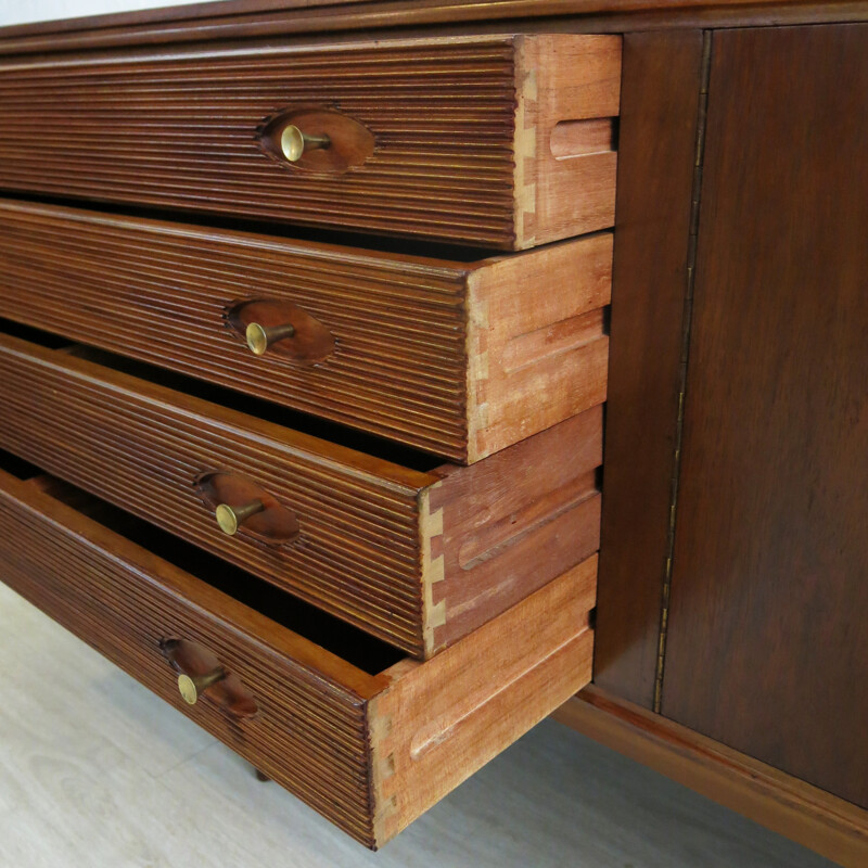 Archie Shine walnut sideboard, Robert HERITAGE - 1960s