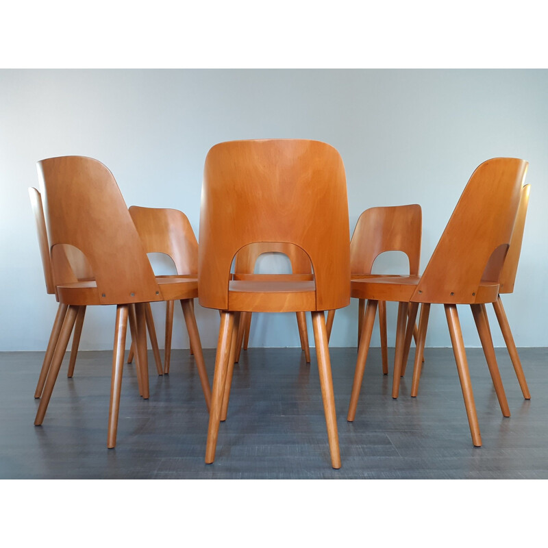 Set of 8 vintage chairs Oswald Haerdtl tone515 in Beech, Czech 1964