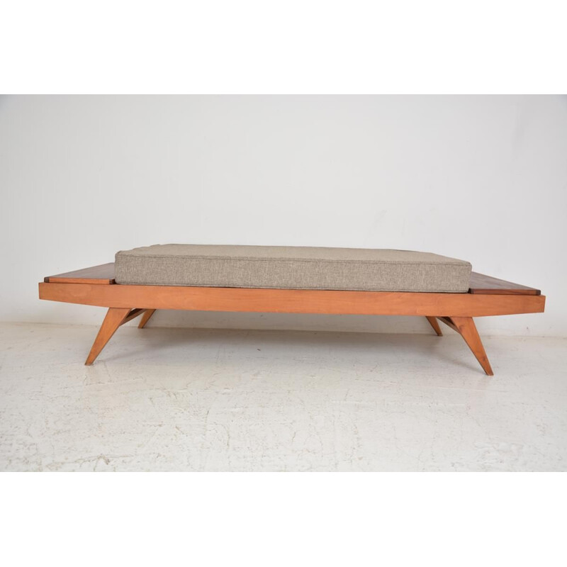 Vintage daybed model "day night" by Pierre Guariche 1950