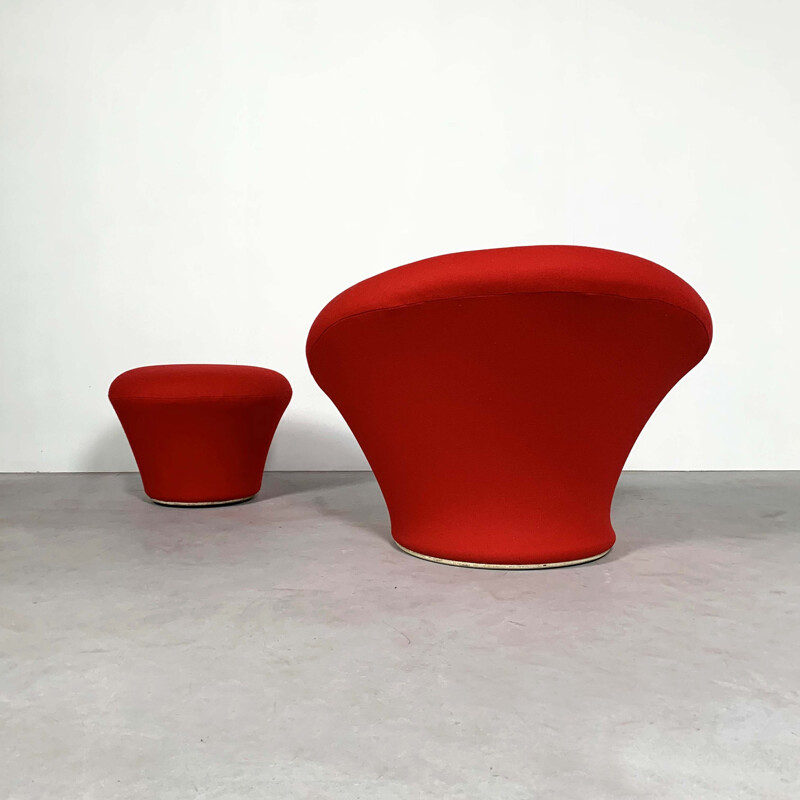 Mushroom-shaped chaise longue and vintage Pierre Paulin stool for Artifort, 1960s